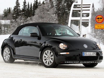 To 2013 έρχεται το cabriolet VW Beetle